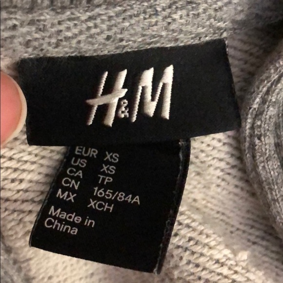 H&M gray knit button front sweater jacket - Picture 11 of 12